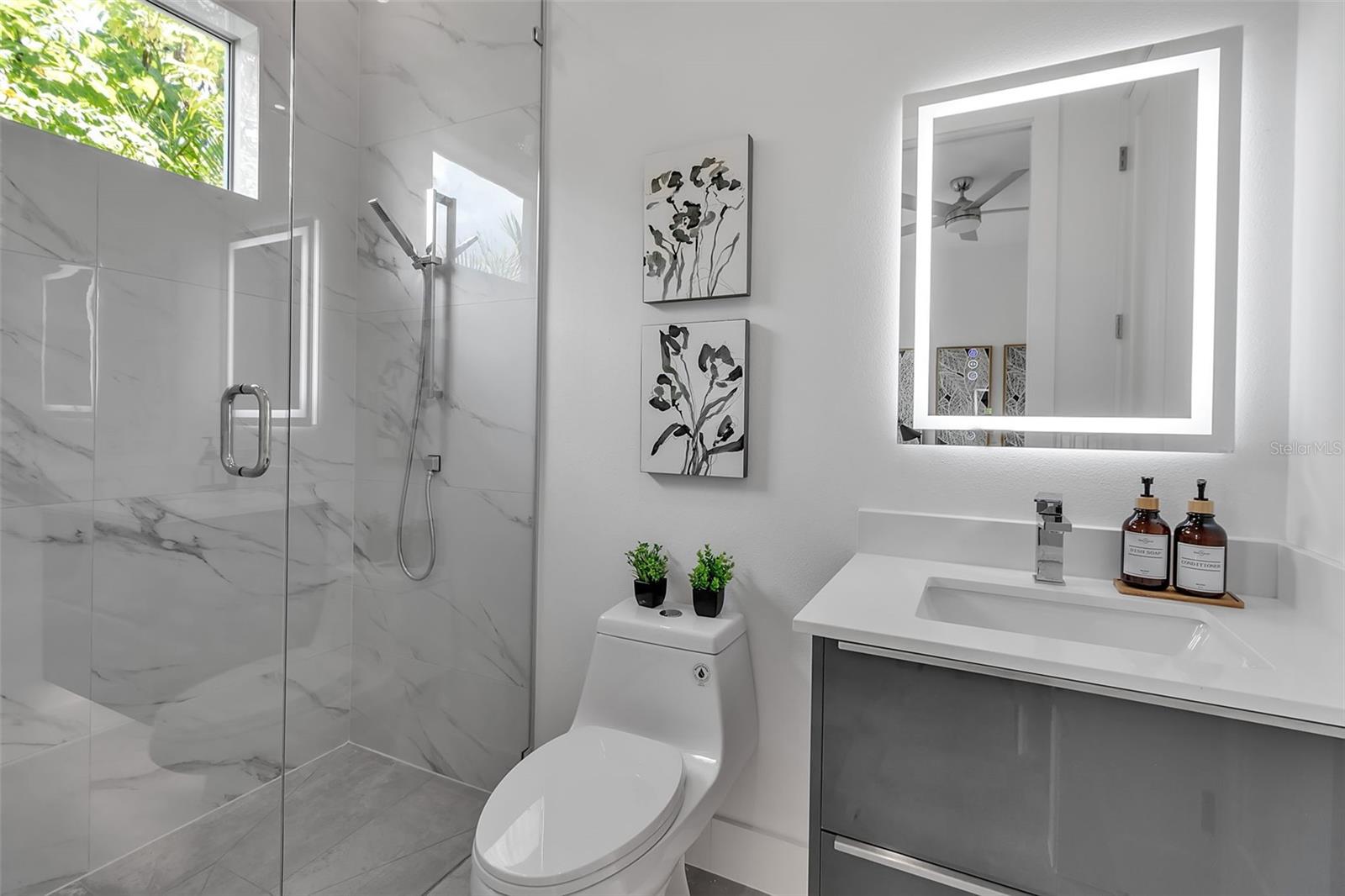 A4662120 Property Photo