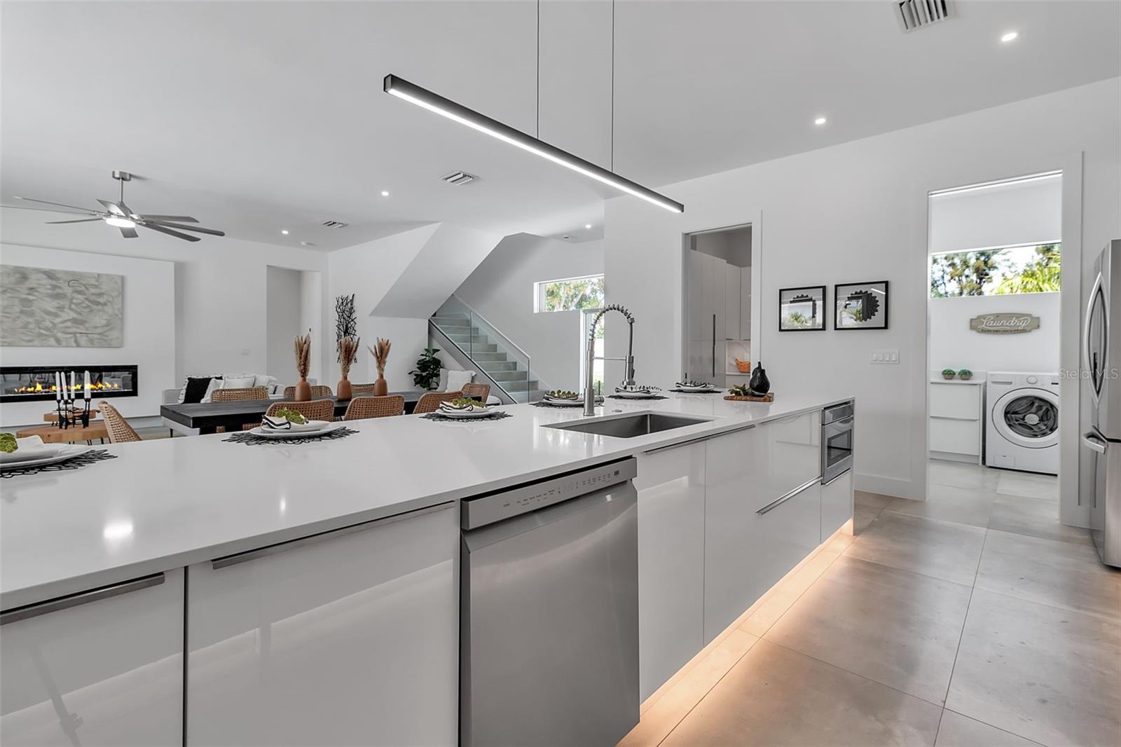 A4662120 Property Photo