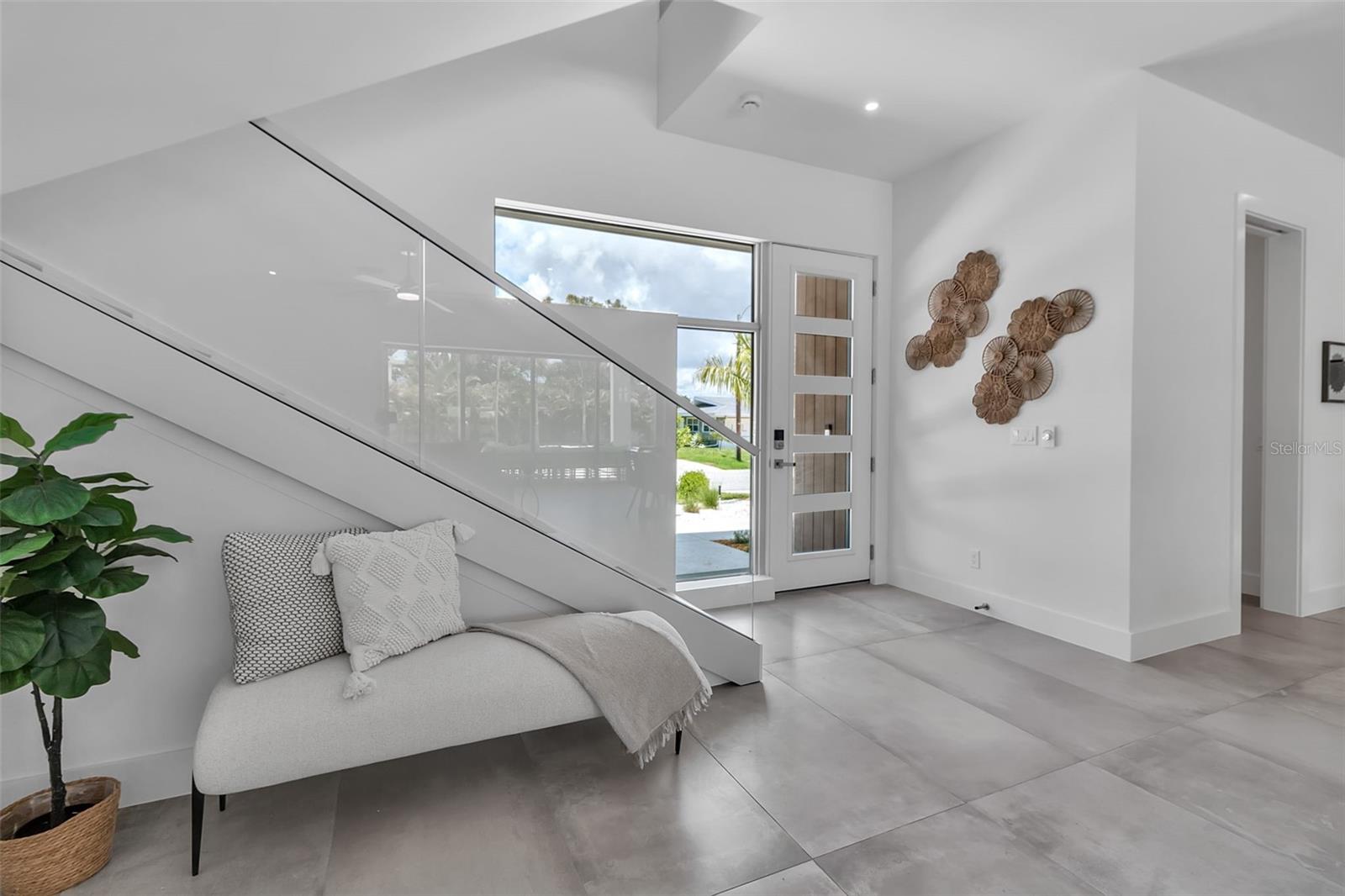 A4662120 Property Photo