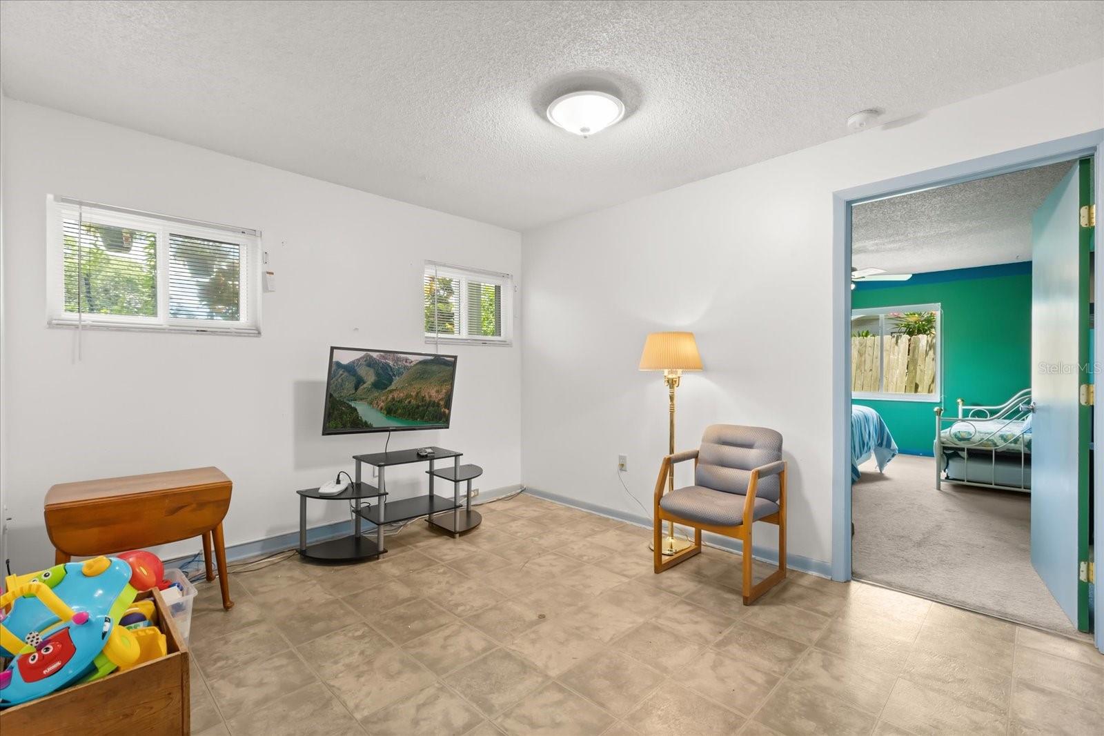 627 RIVERVIEW AVE, ALTAMONTE SPRINGS, FL, 32714