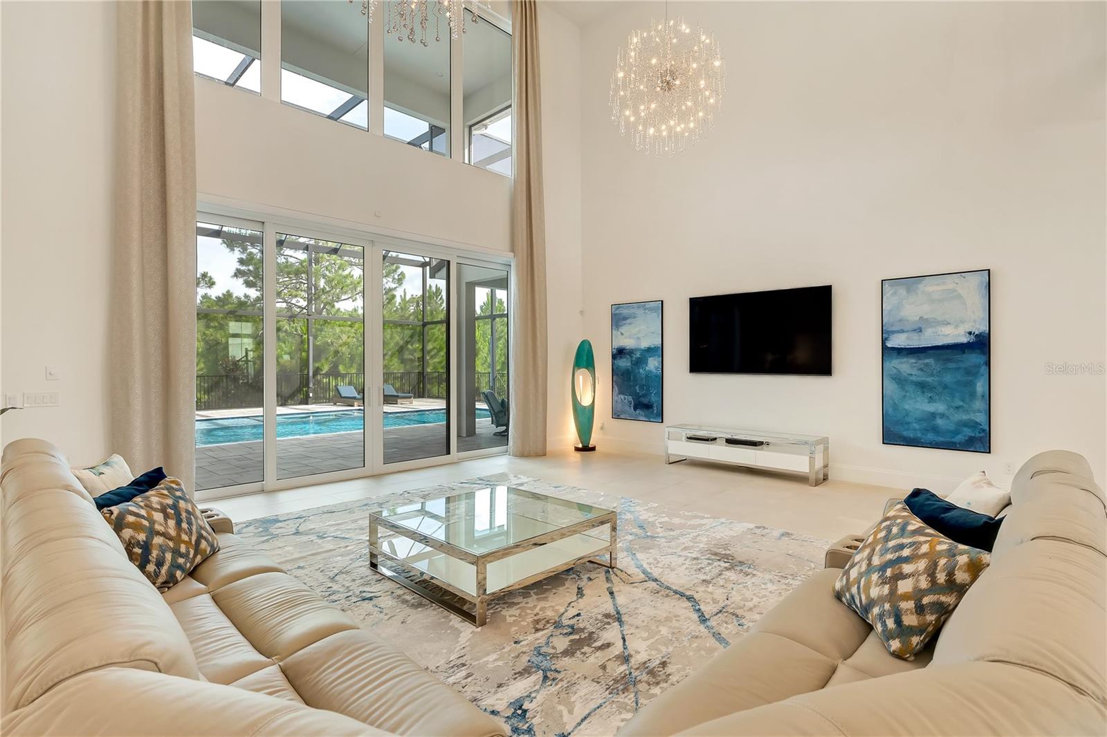 O6336142 Property Photo