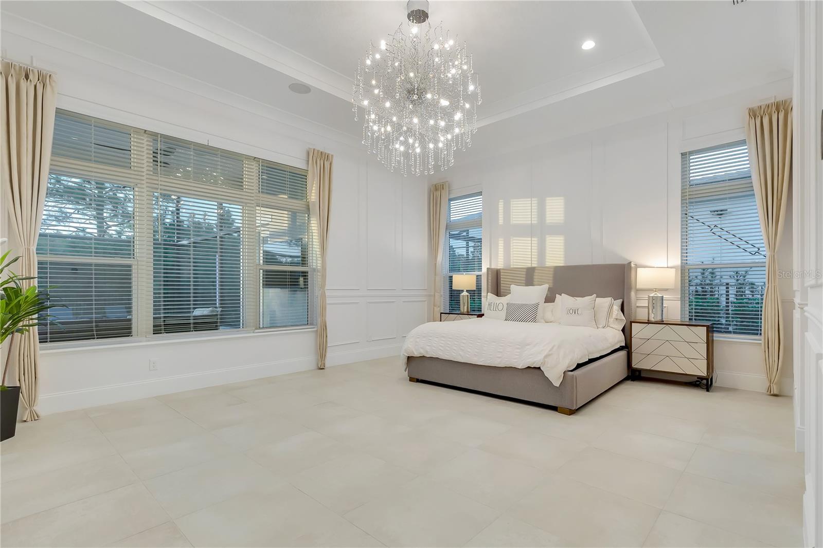 O6336142 Property Photo