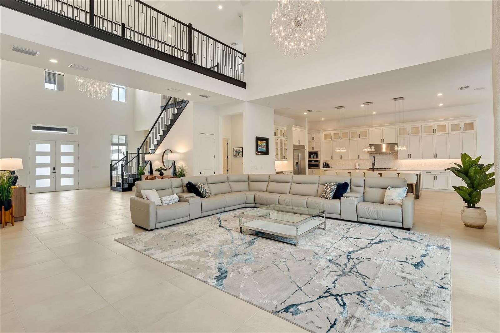 O6336142 Property Photo