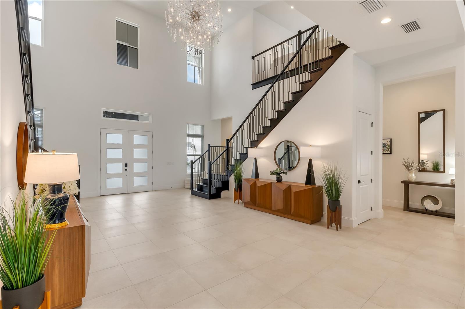 O6336142 Property Photo