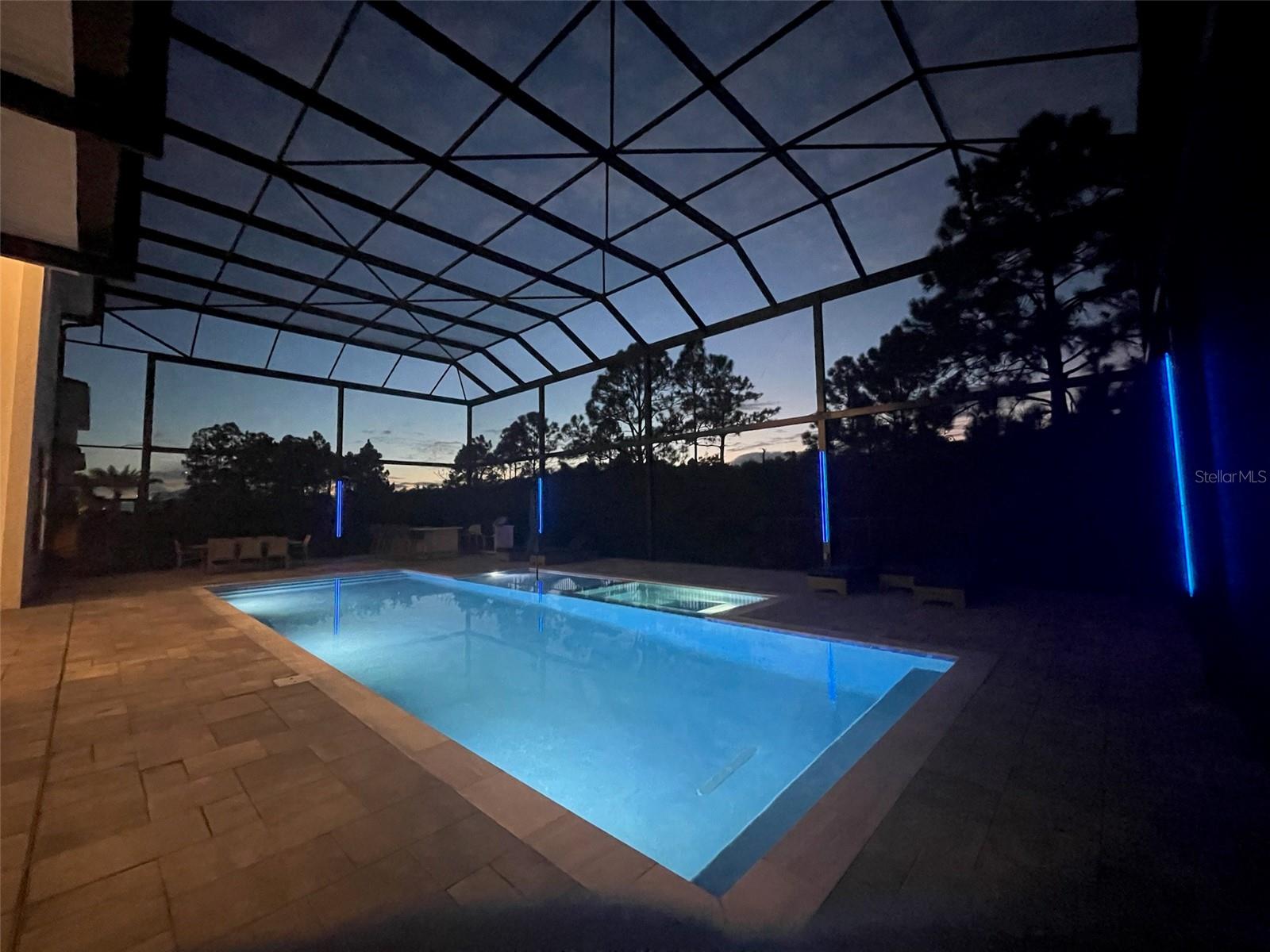 O6336142 Property Photo