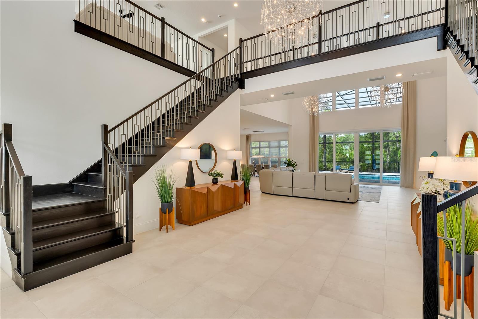 O6336142 Property Photo