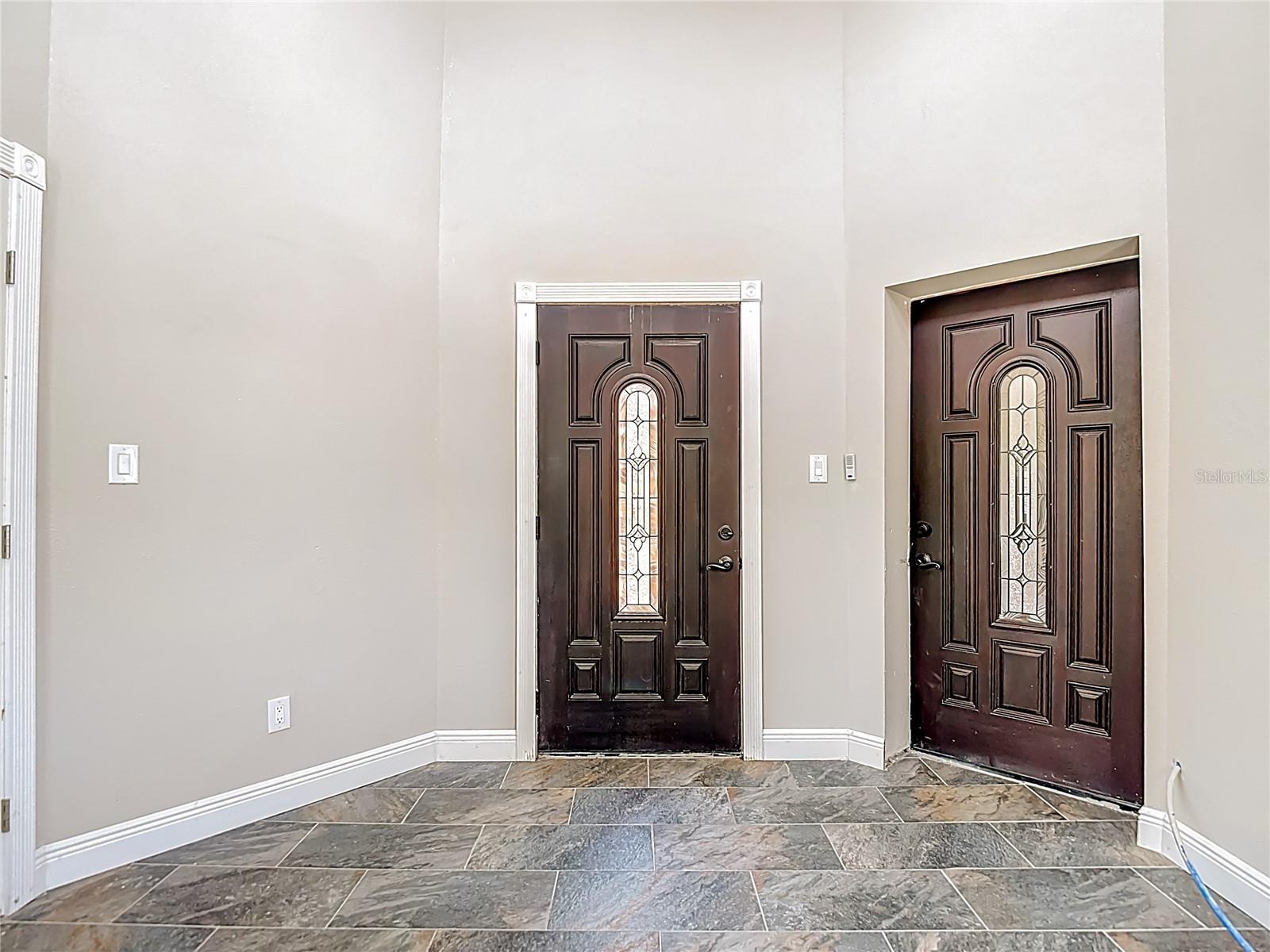 TB8417848 Property Photo