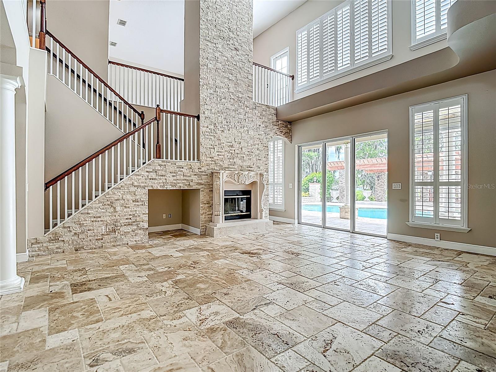 TB8417848 Property Photo