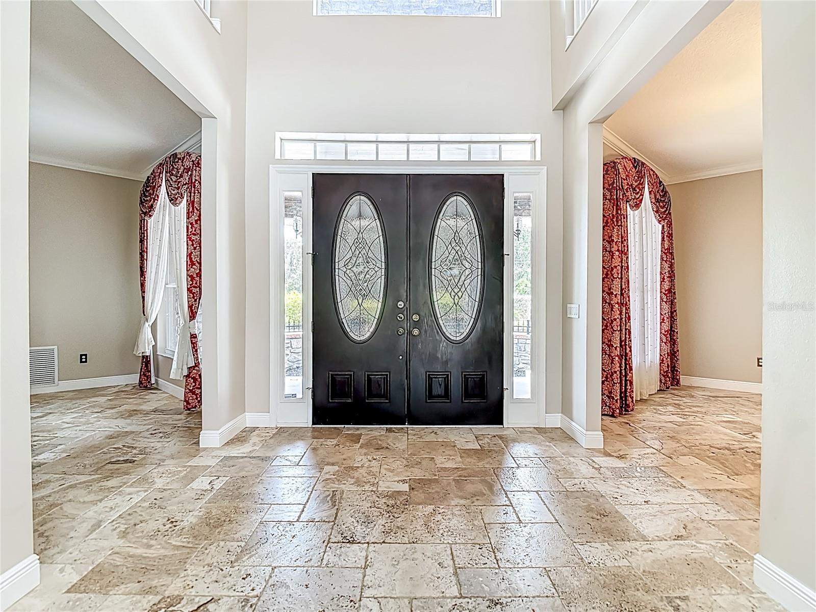 TB8417848 Property Photo