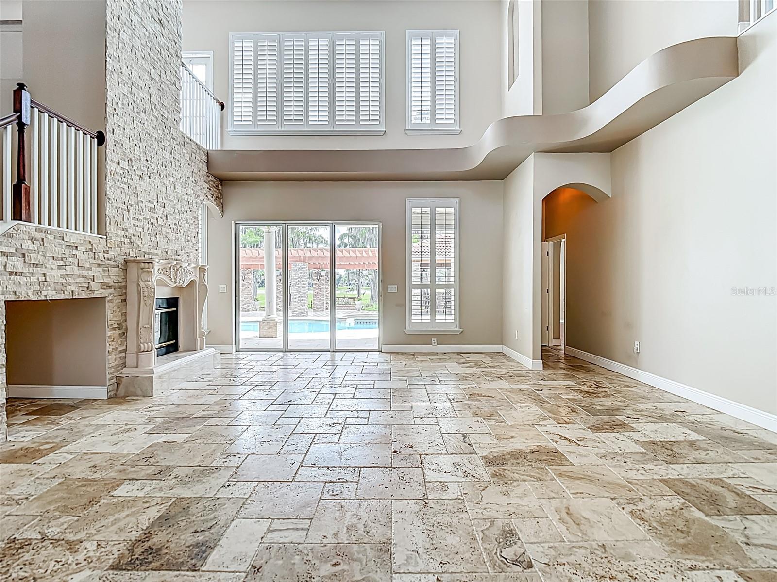 TB8417848 Property Photo