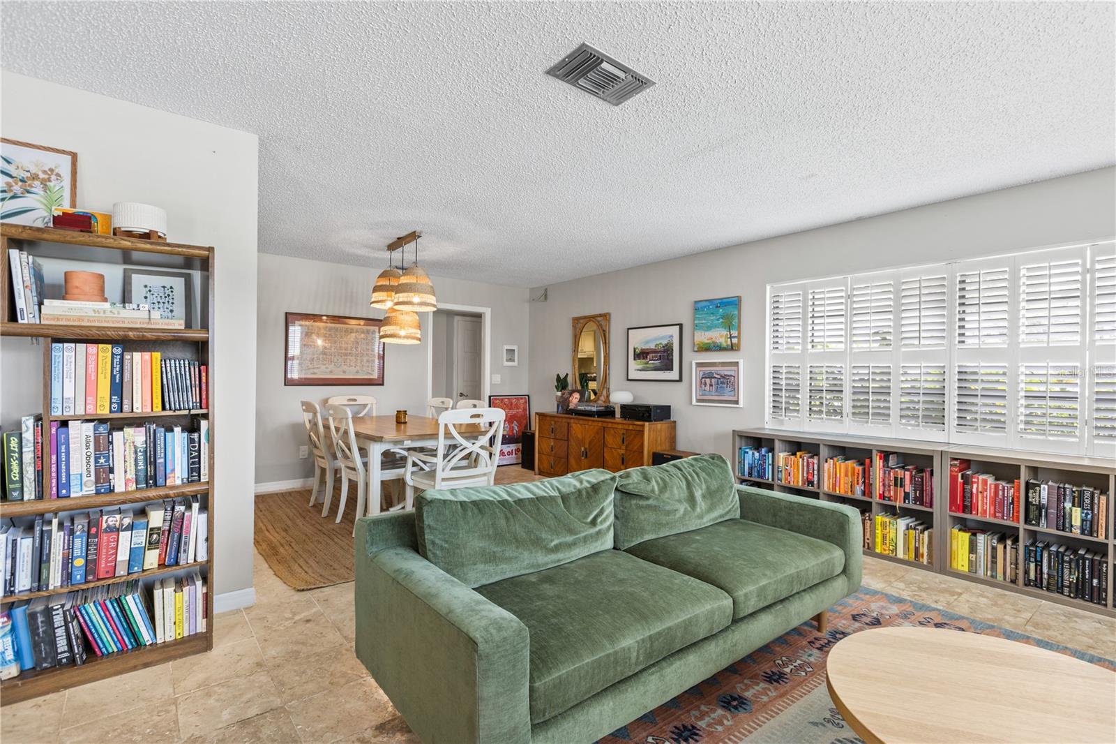 A4662175 Property Photo