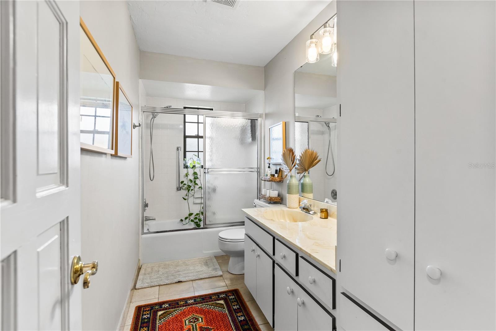 A4662175 Property Photo