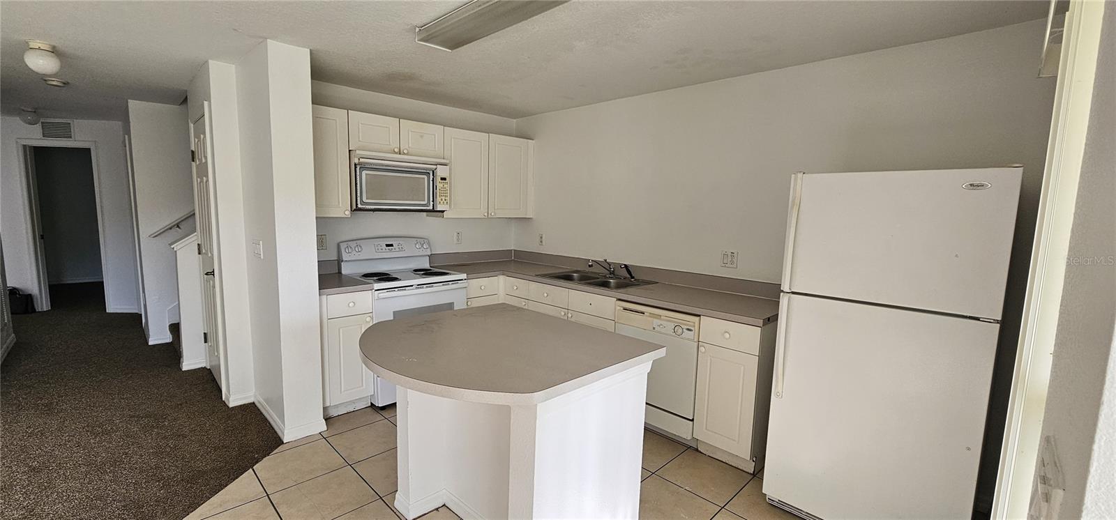 2836 CLUB CORTILE CIR, KISSIMMEE, FL, 34746