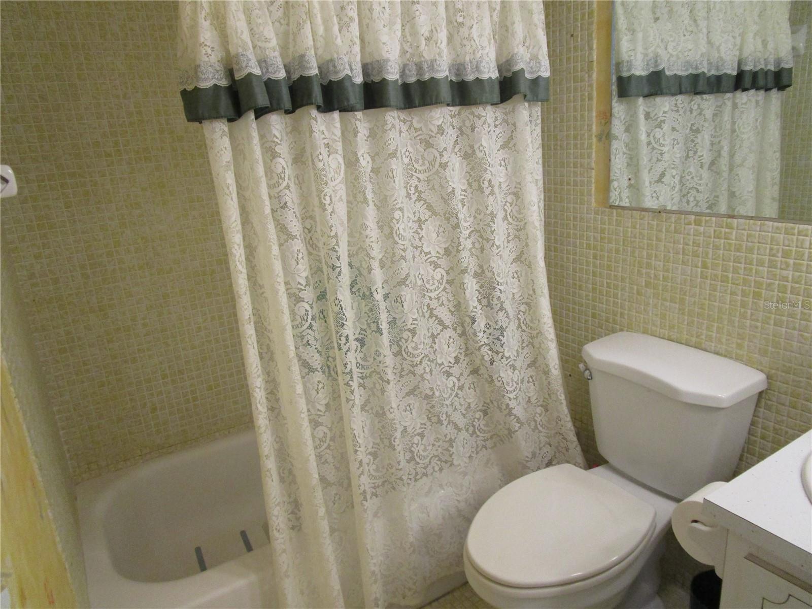 TB8417862 Property Photo