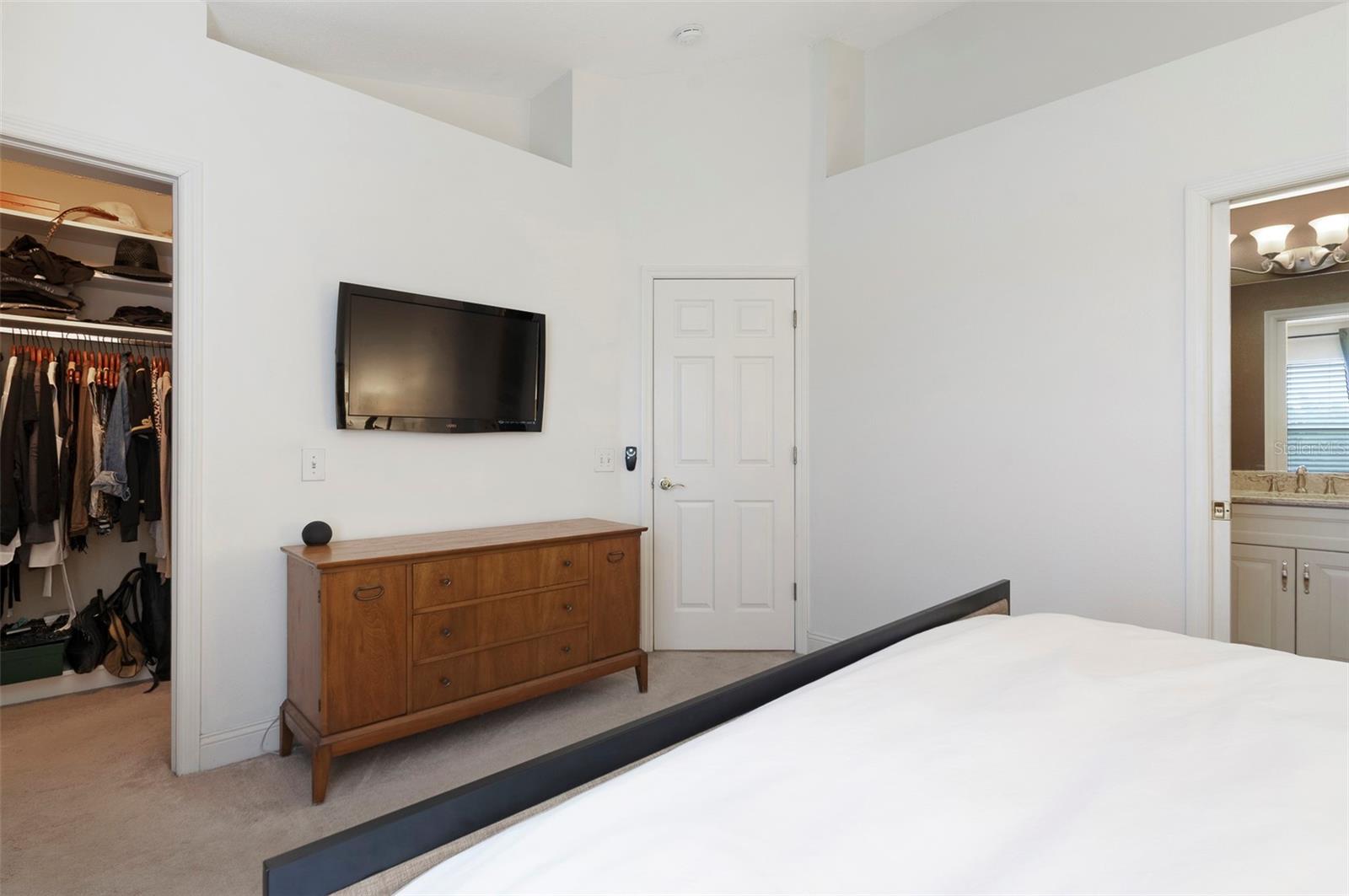 743 VALLANCE WAY NE, ST PETERSBURG, FL, 33716