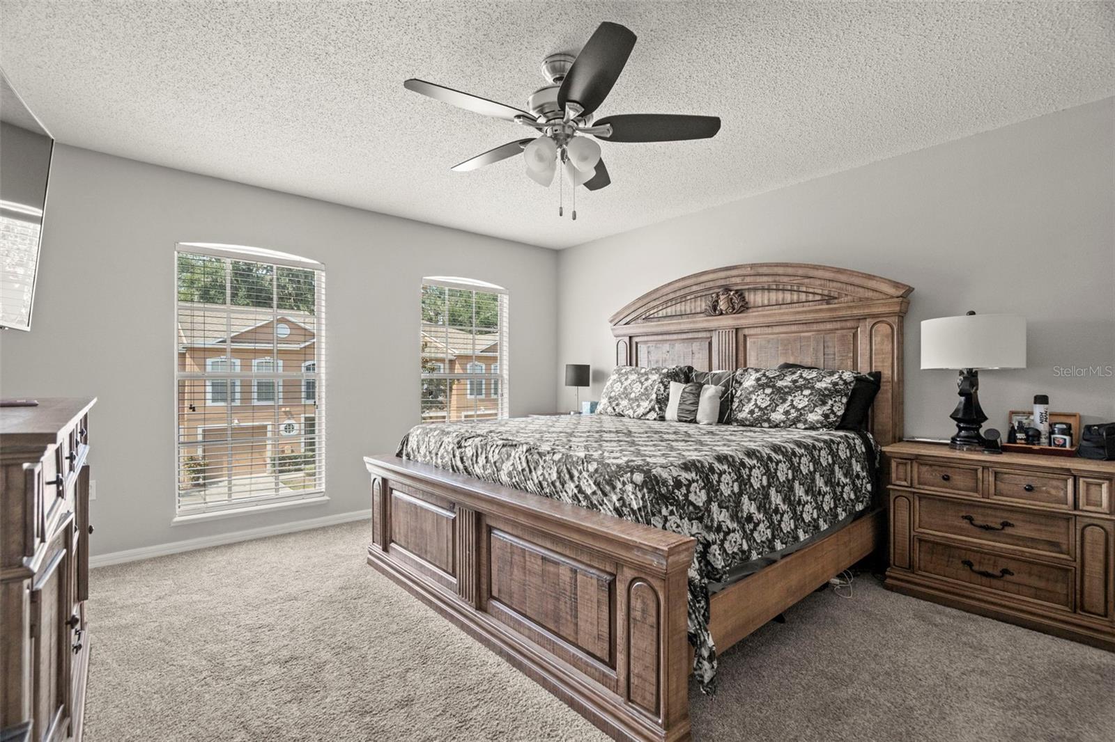 9917 ASHBURN LAKE DR, TAMPA, FL, 33610