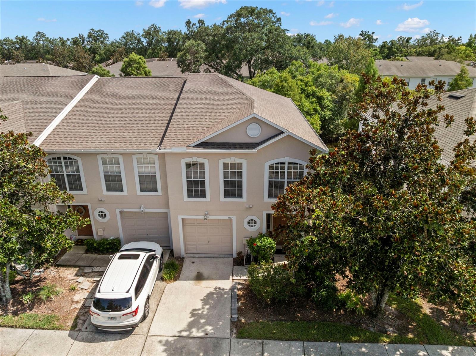 9917 ASHBURN LAKE DR, TAMPA, FL, 33610