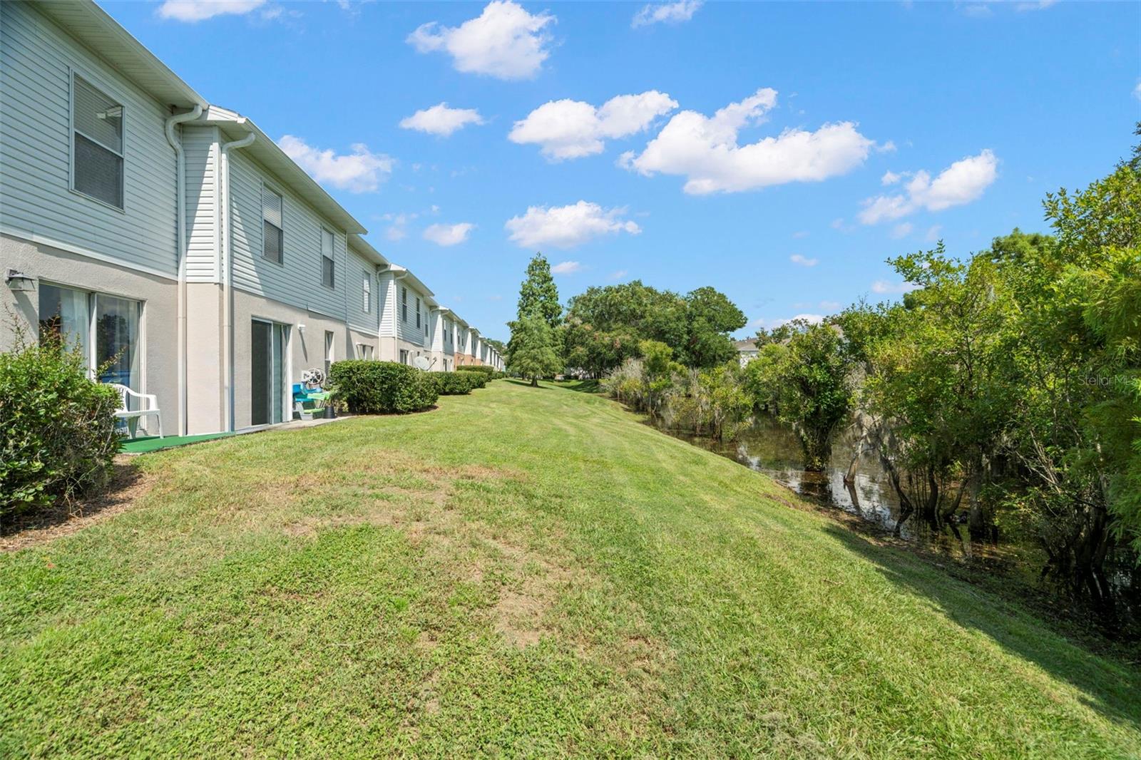 9917 ASHBURN LAKE DR, TAMPA, FL, 33610