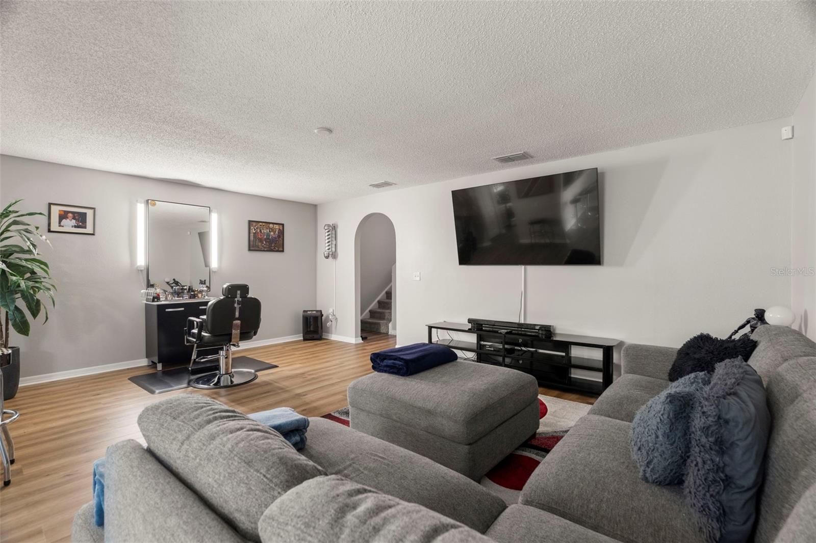 9917 ASHBURN LAKE DR, TAMPA, FL, 33610