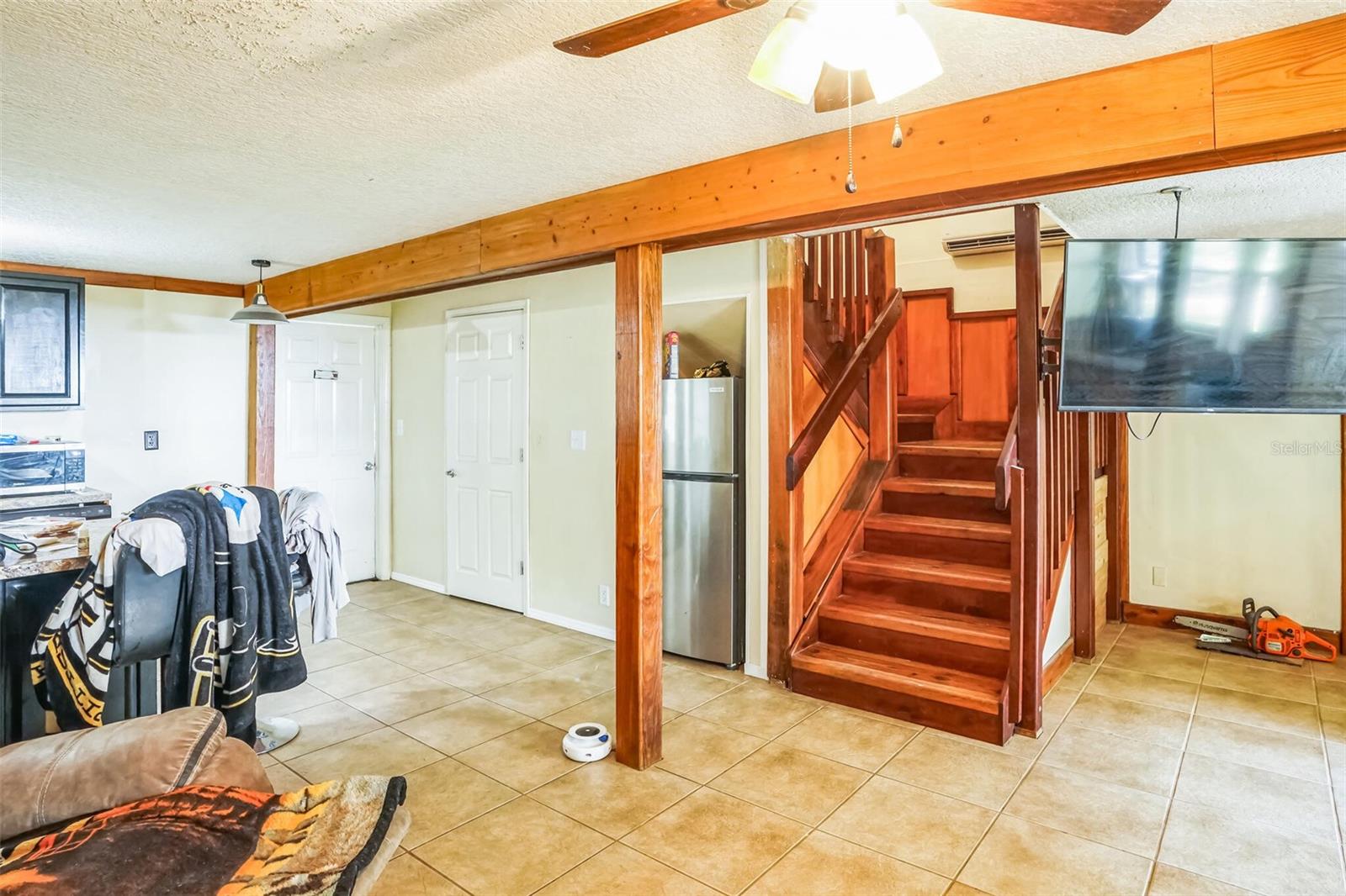 19980 NE 142ND CT, FORT MC COY, FL, 32134