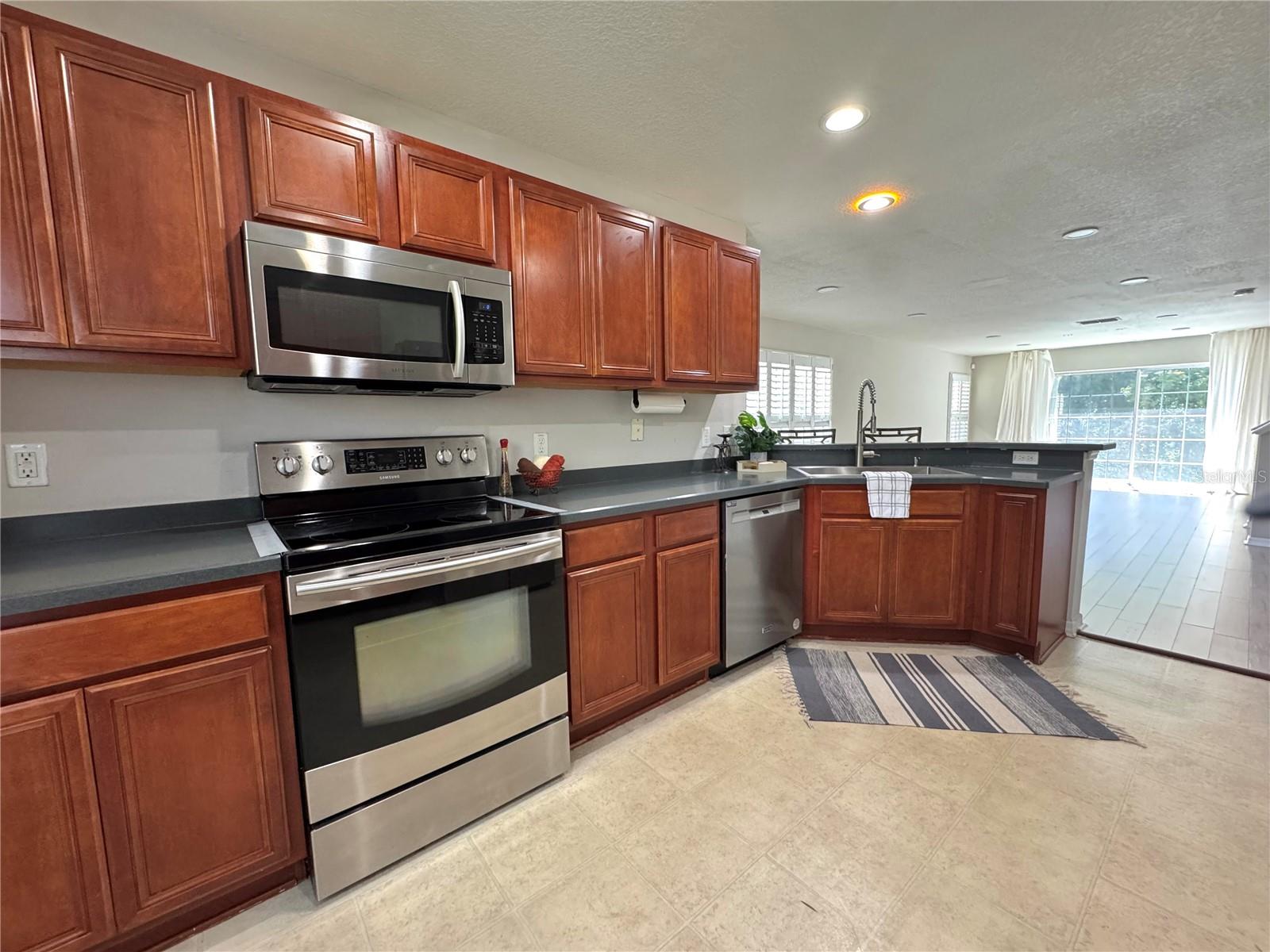 2088 SUN DOWN DR, CLEARWATER, FL, 33763