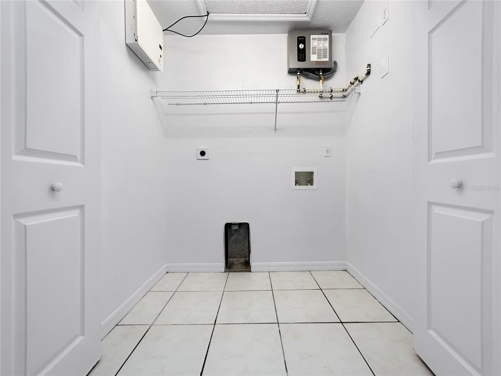 869 ADOUR DR #A/B, KISSIMMEE, FL, 34759