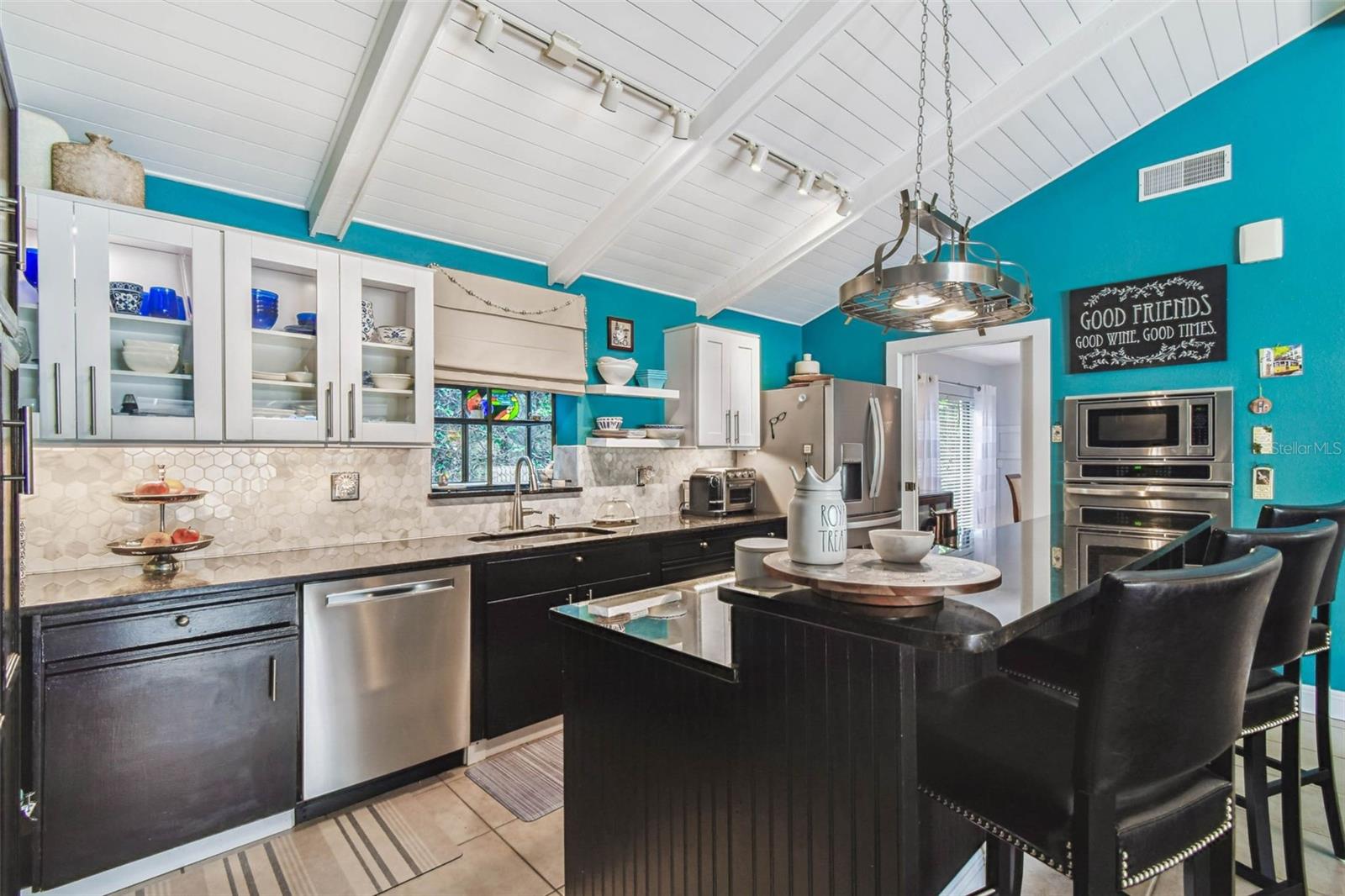 5004 PALOMA DR, TAMPA, FL, 33624