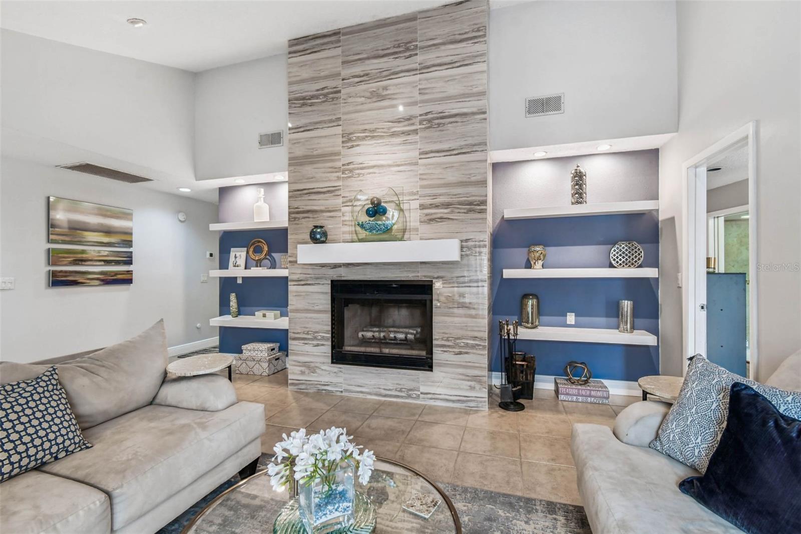 5004 PALOMA DR, TAMPA, FL, 33624