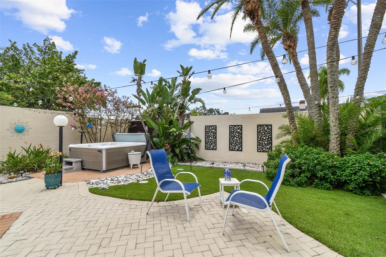 5004 PALOMA DR, TAMPA, FL, 33624