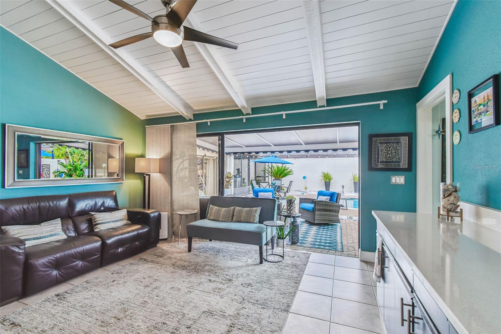 5004 PALOMA DR, TAMPA, FL, 33624