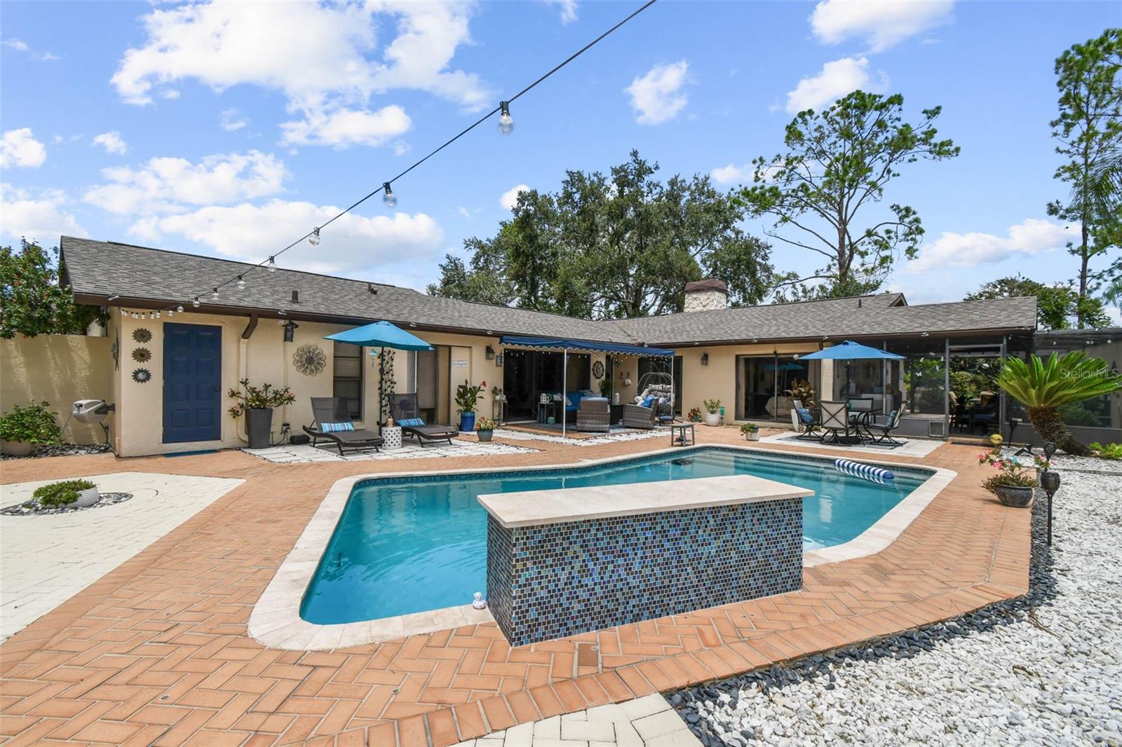 5004 PALOMA DR, TAMPA, FL, 33624