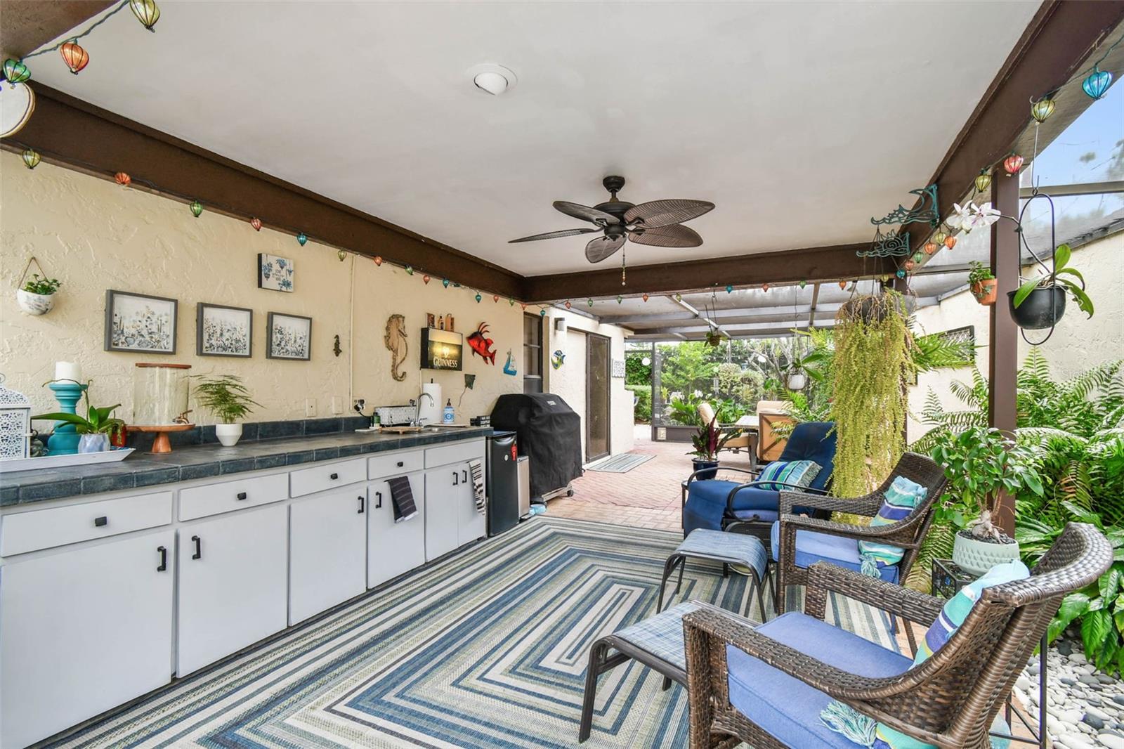 5004 PALOMA DR, TAMPA, FL, 33624