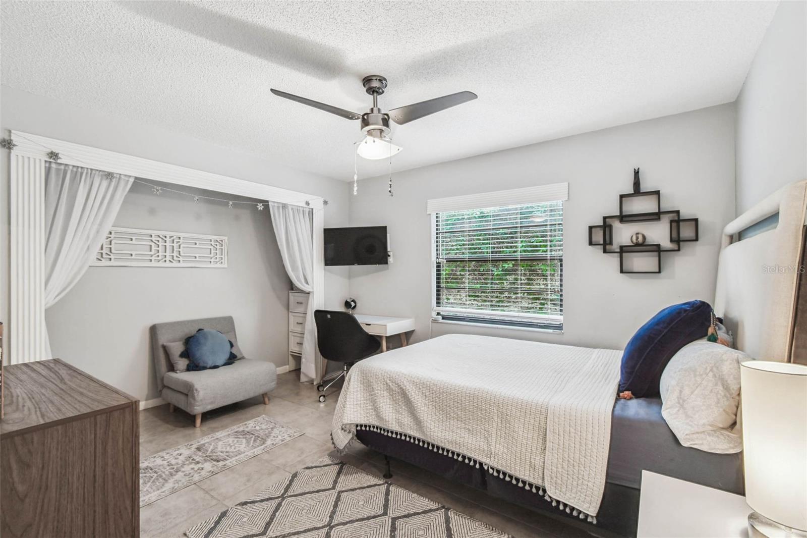 5004 PALOMA DR, TAMPA, FL, 33624