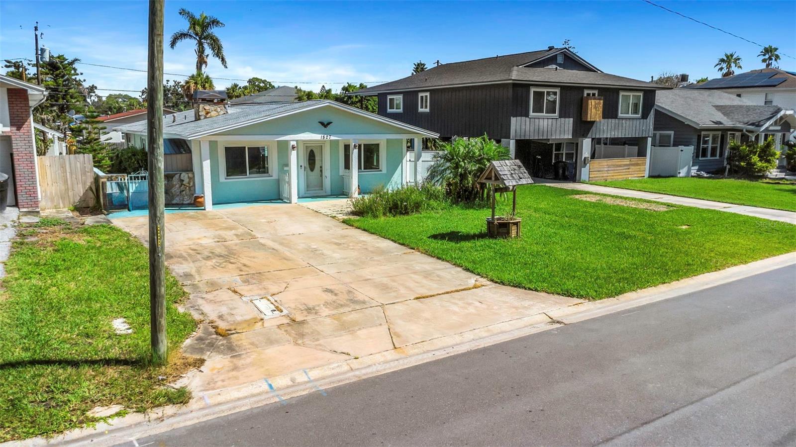 1827 MONTANA AVE NE, ST PETERSBURG, FL, 33703