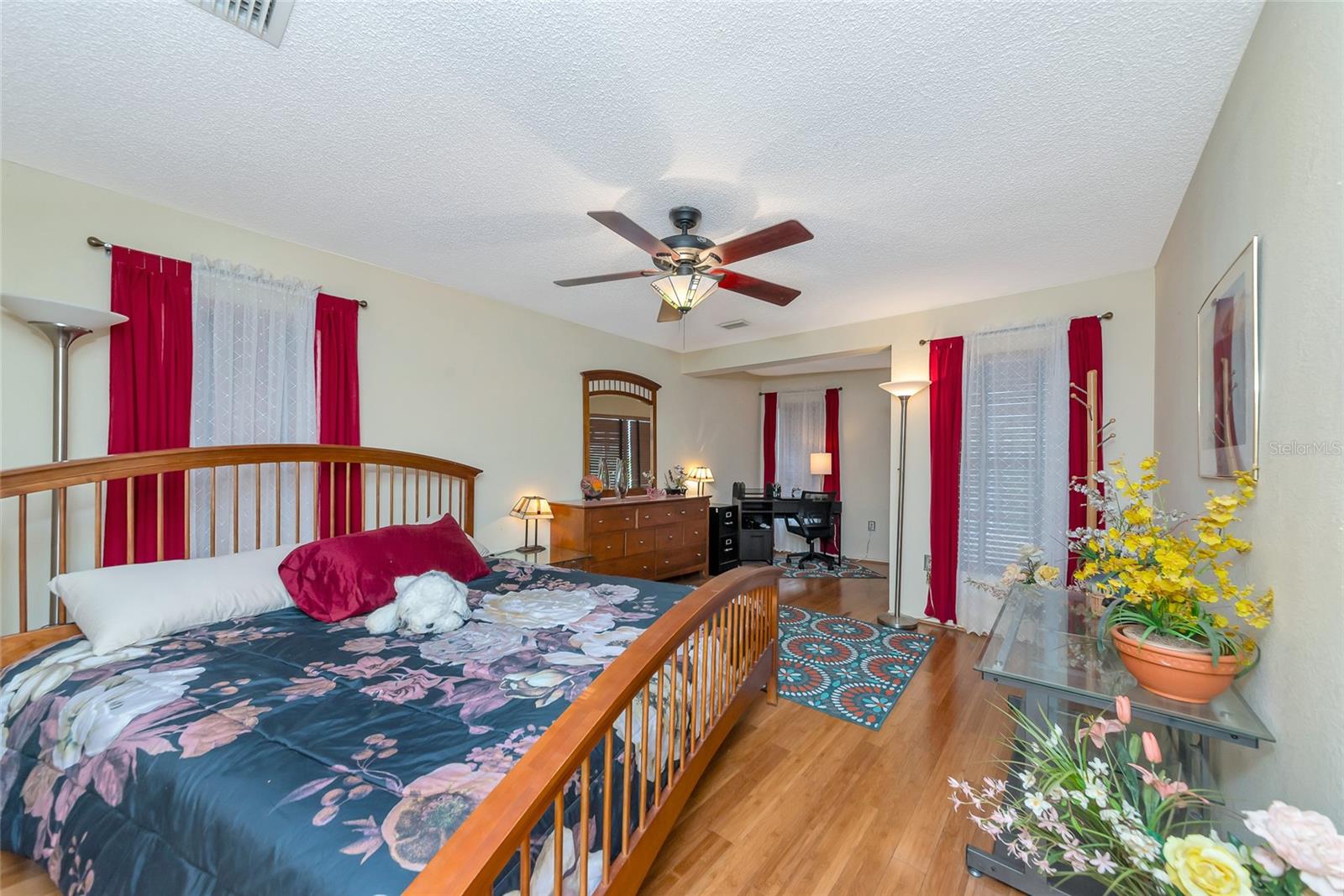 A4662198 Property Photo