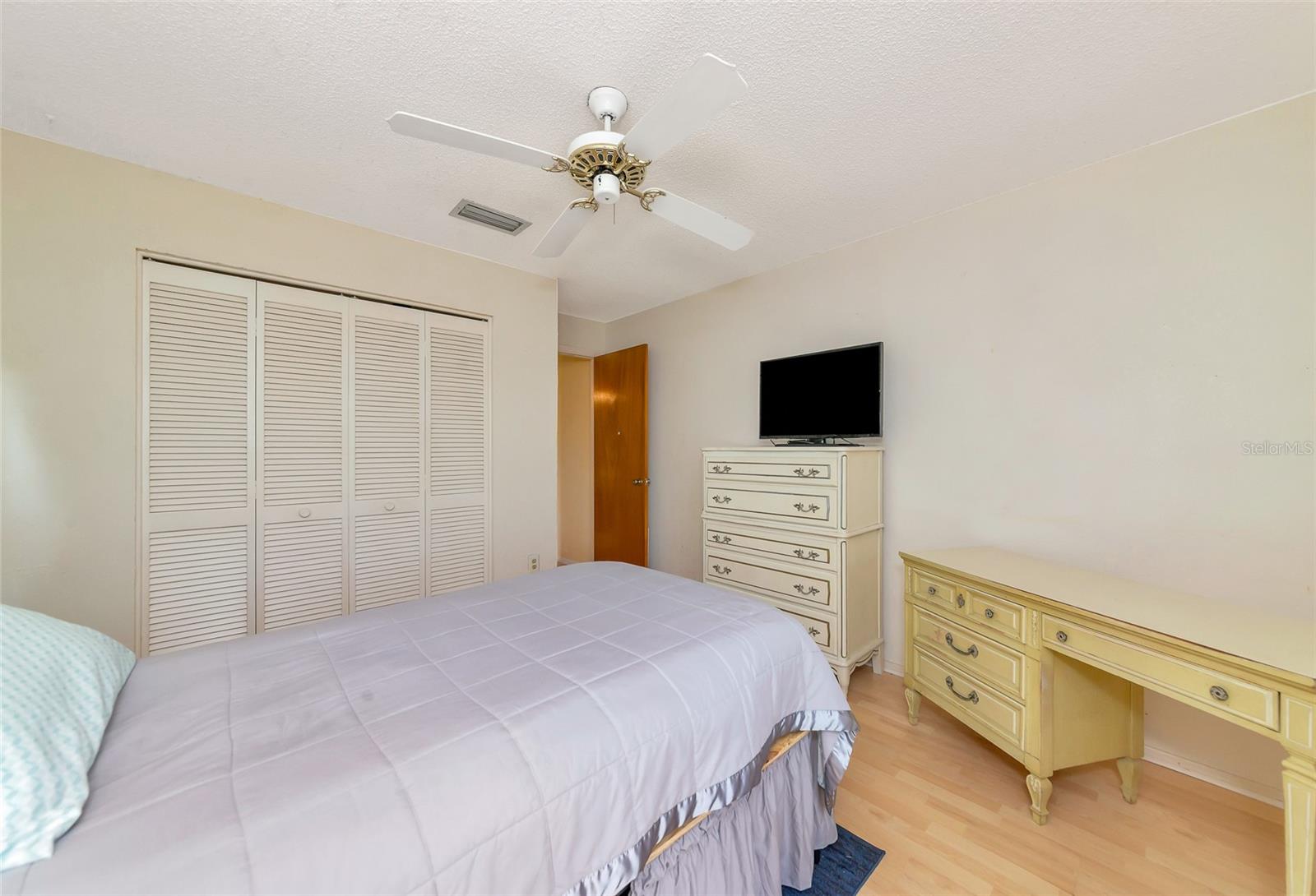 A4662198 Property Photo