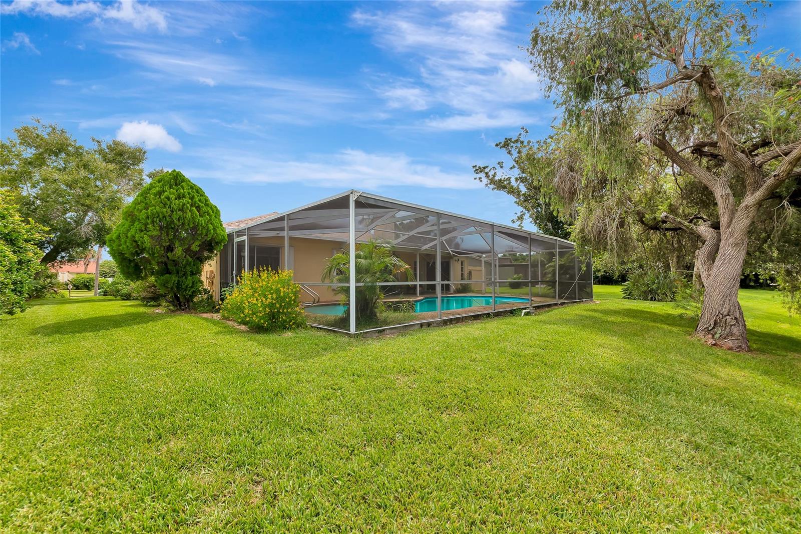 A4662198 Property Photo