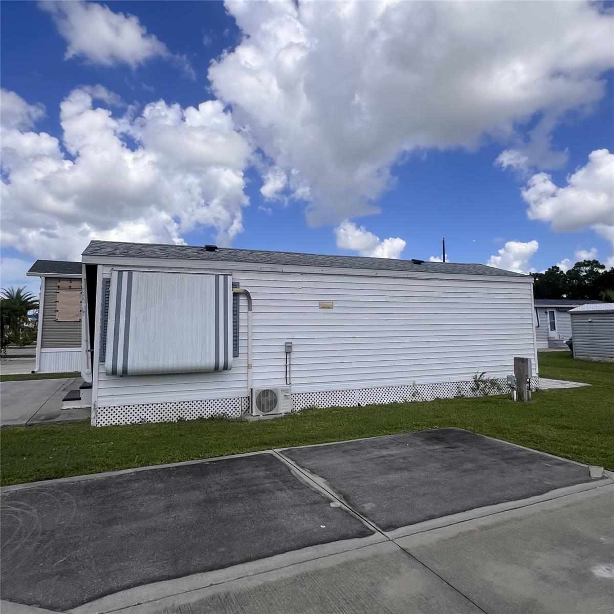 C7513660 Property Photo