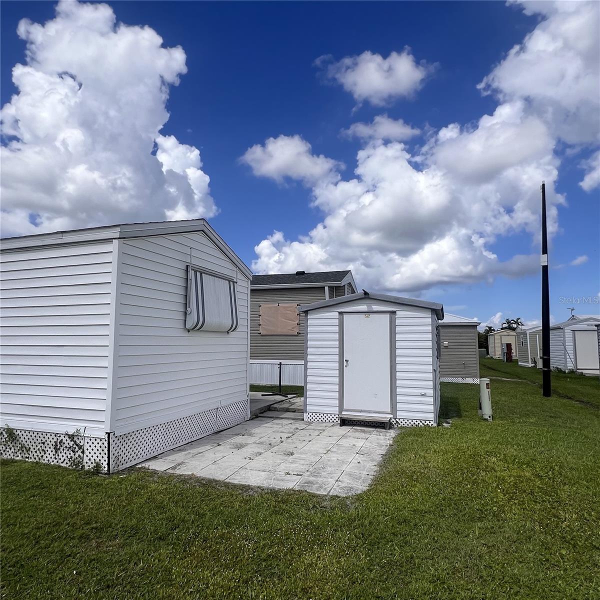 C7513660 Property Photo