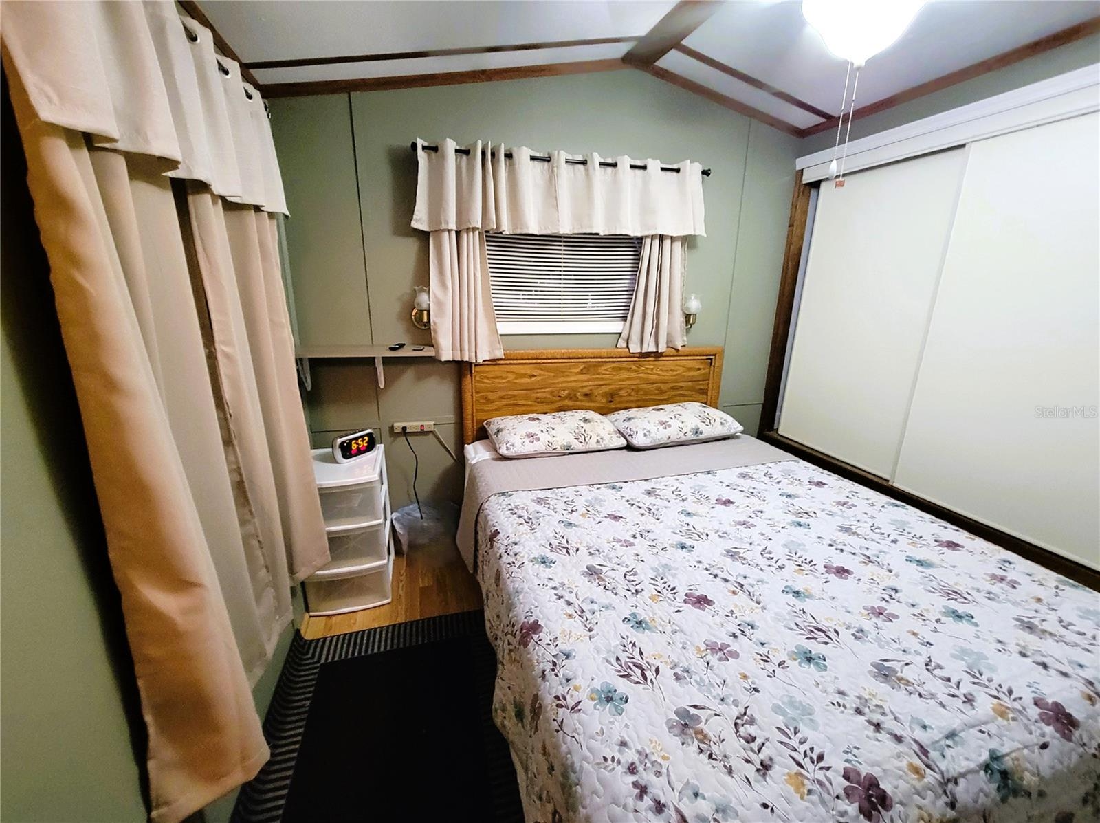 C7513660 Property Photo