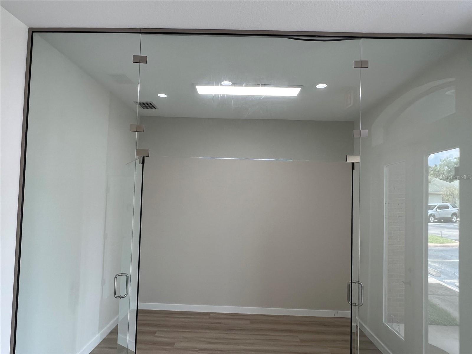 210 CRYSTAL GROVE BLVD, LUTZ, FL, 33548