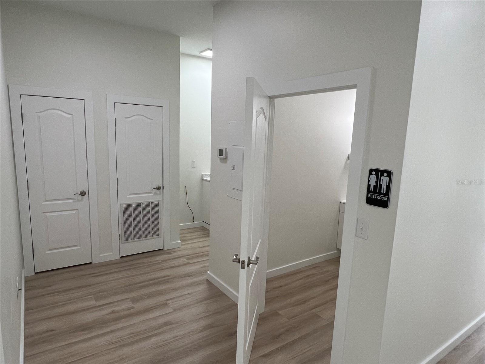 210 CRYSTAL GROVE BLVD, LUTZ, FL, 33548