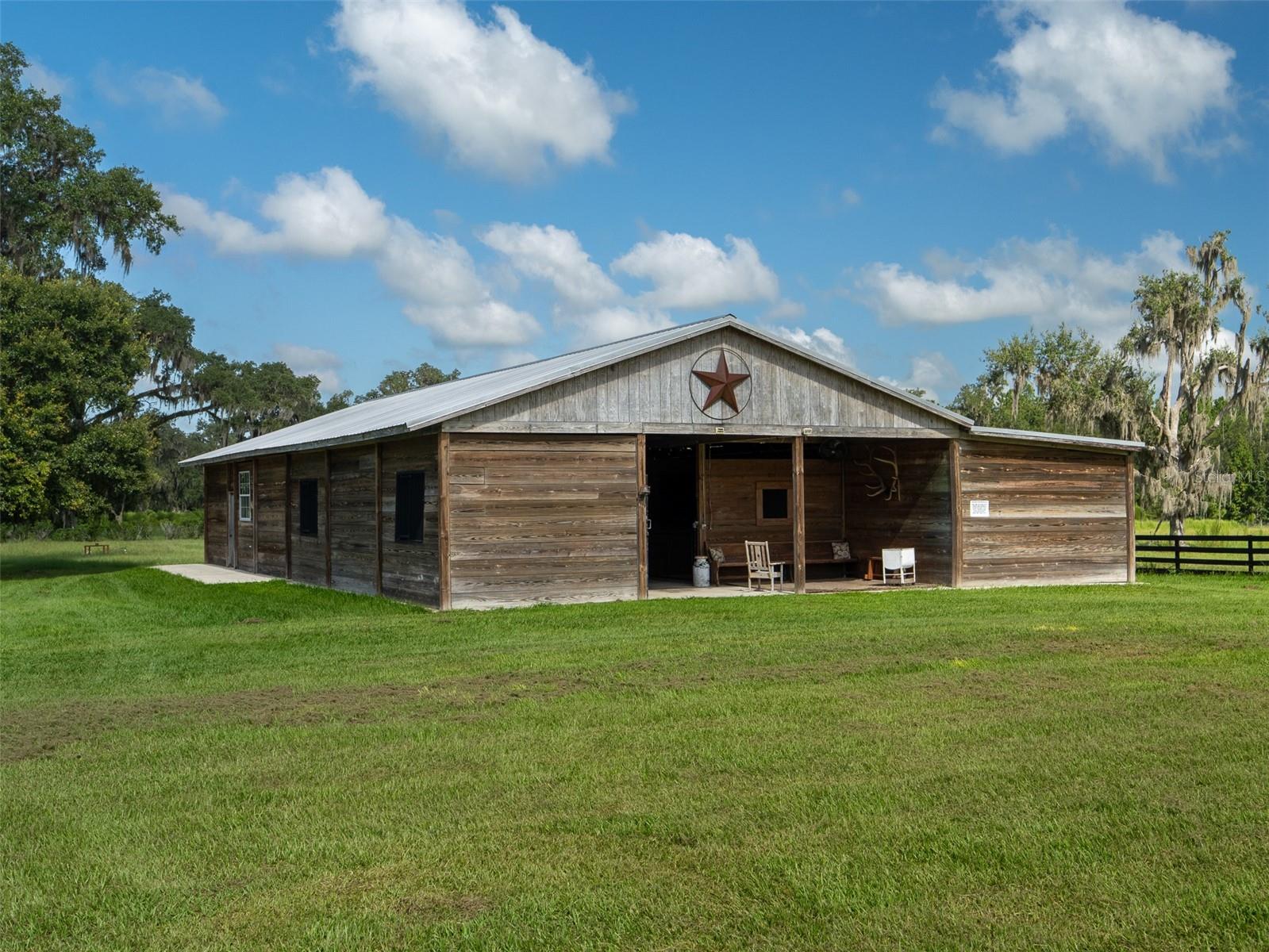 OM707707 Property Photo