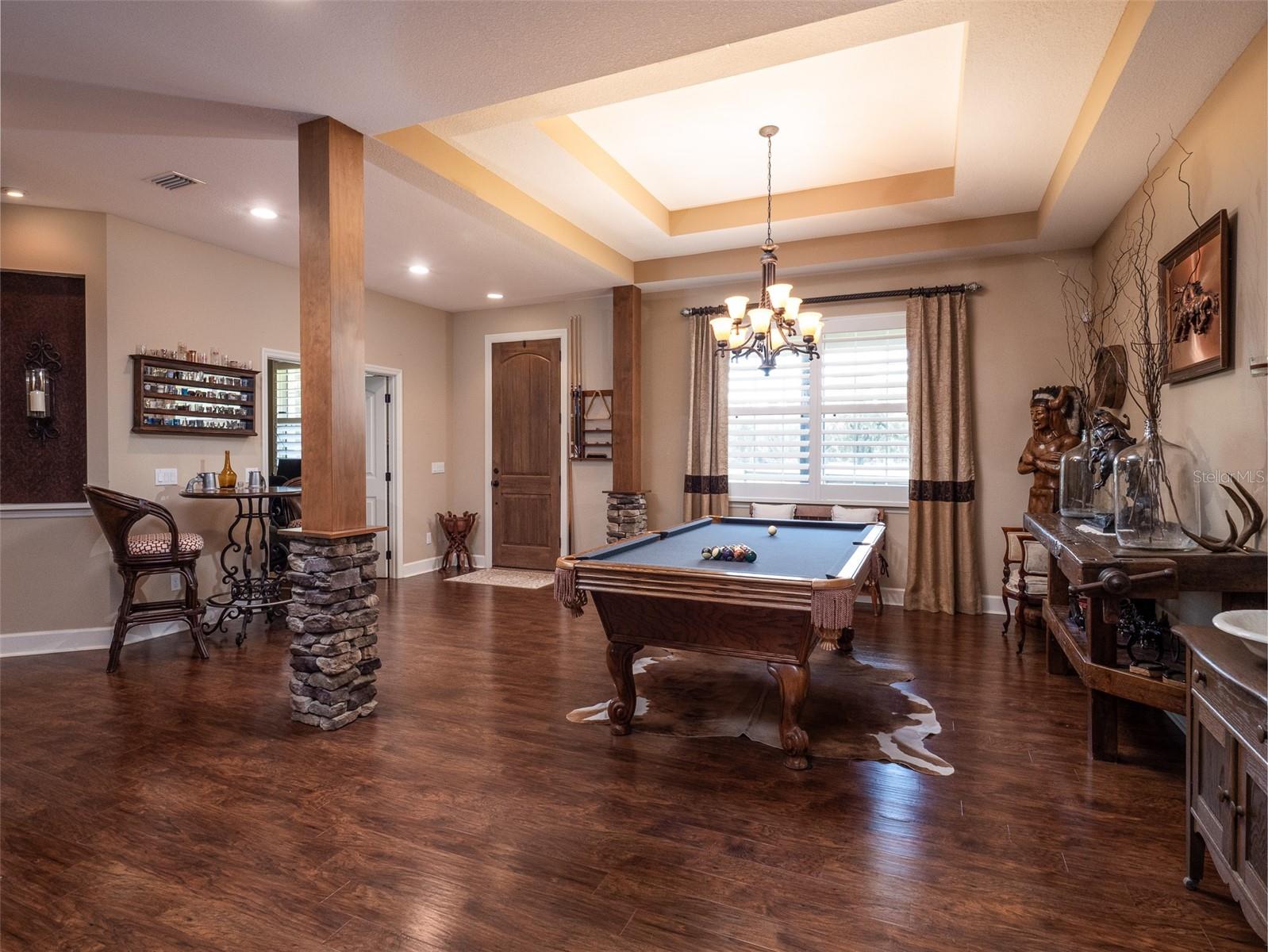 OM707707 Property Photo