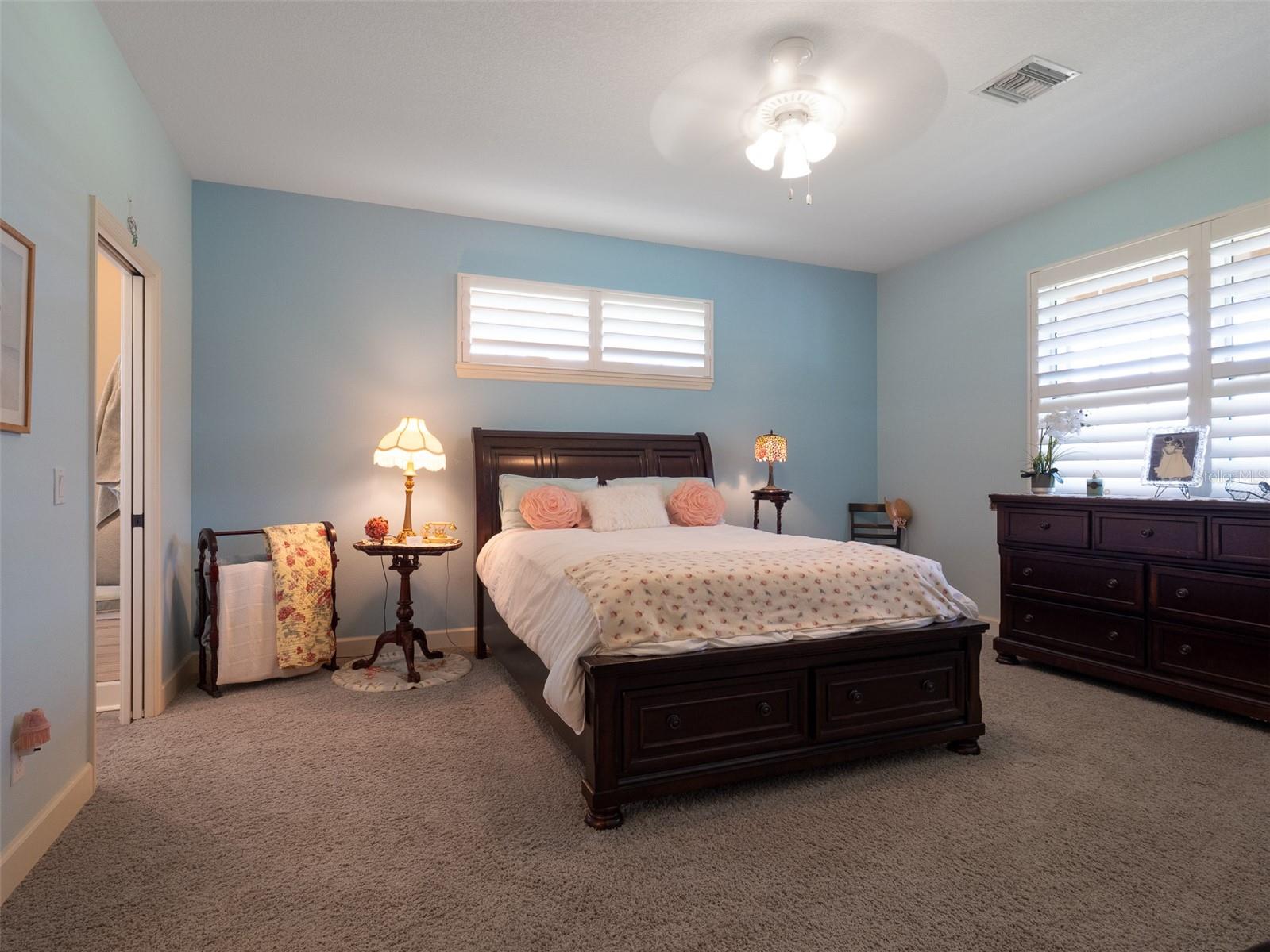 OM707707 Property Photo