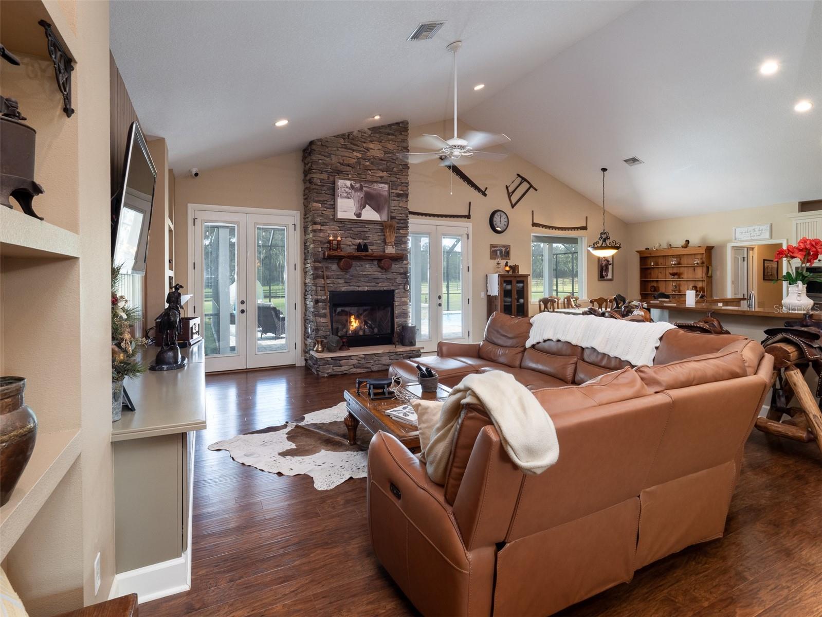 OM707707 Property Photo