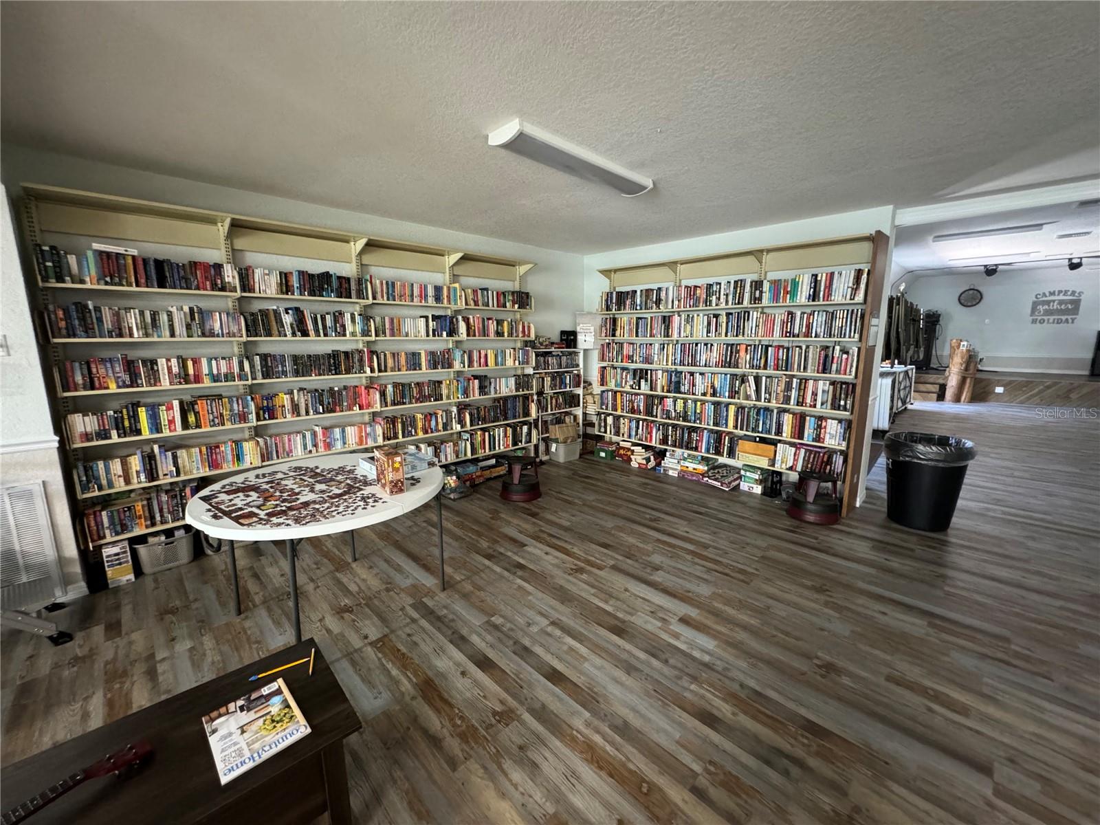 TB8418033 Property Photo