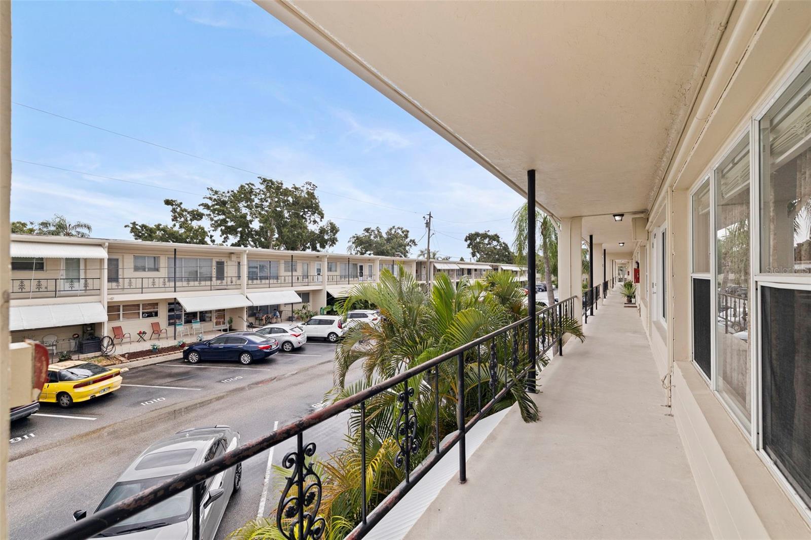 TB8418036 Property Photo