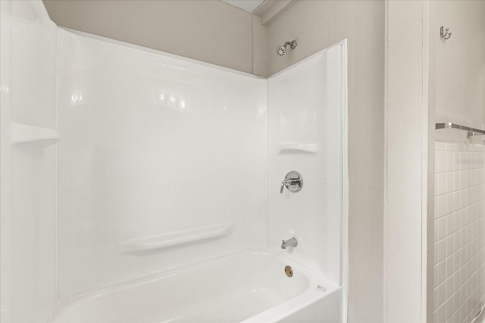 930 NE 14TH AVE, OCALA, FL, 34470