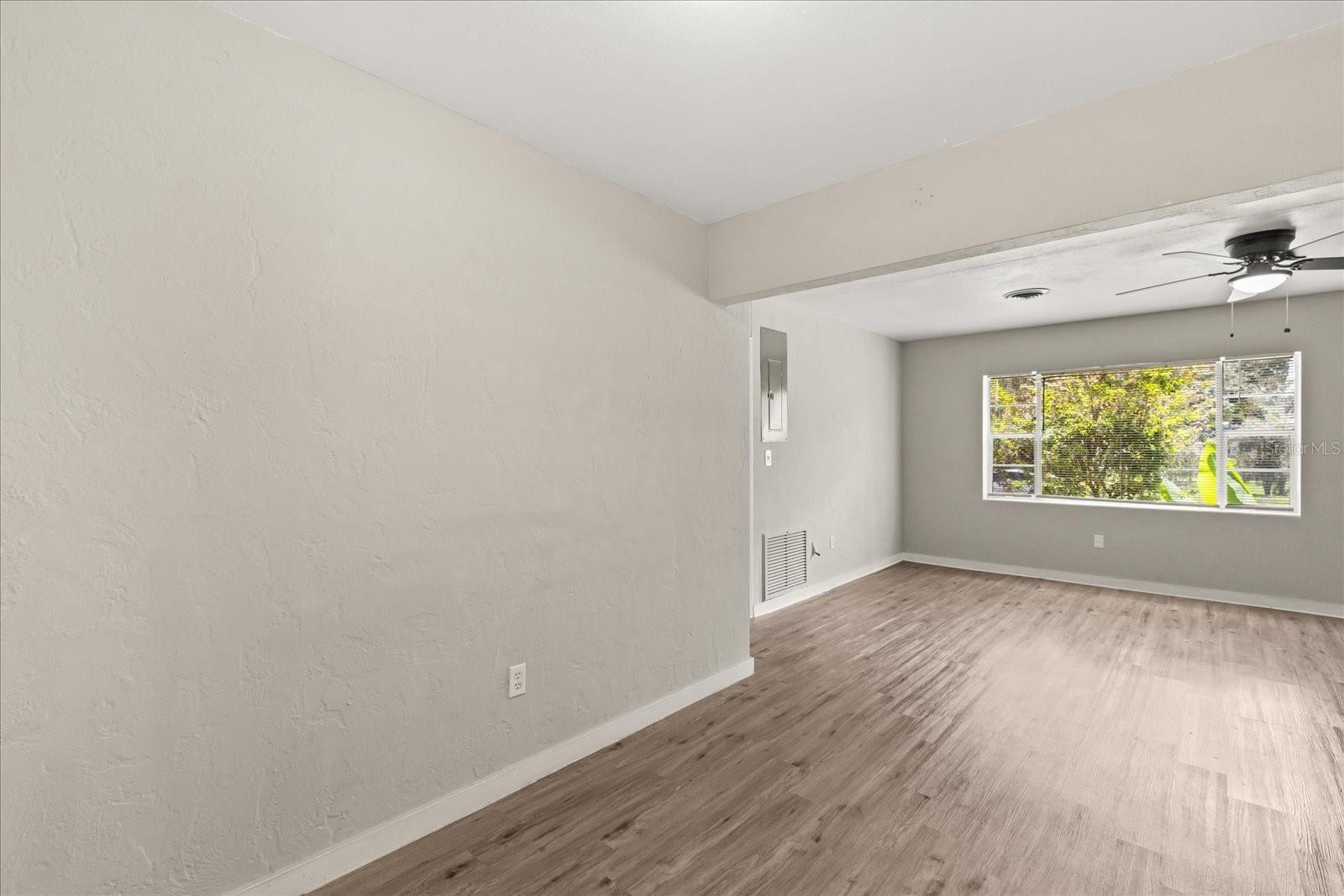 930 NE 14TH AVE, OCALA, FL, 34470